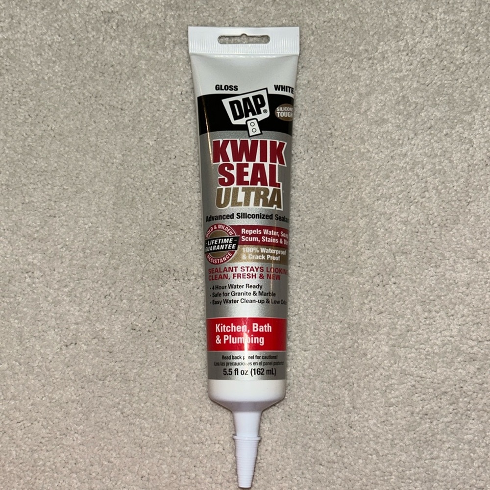 DAP Kwik Seal Ultra Siliconized Sealant in Gloss White